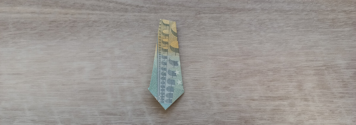Krawatte aus Geld