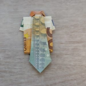 Geld falten Krawatte Schritt 8